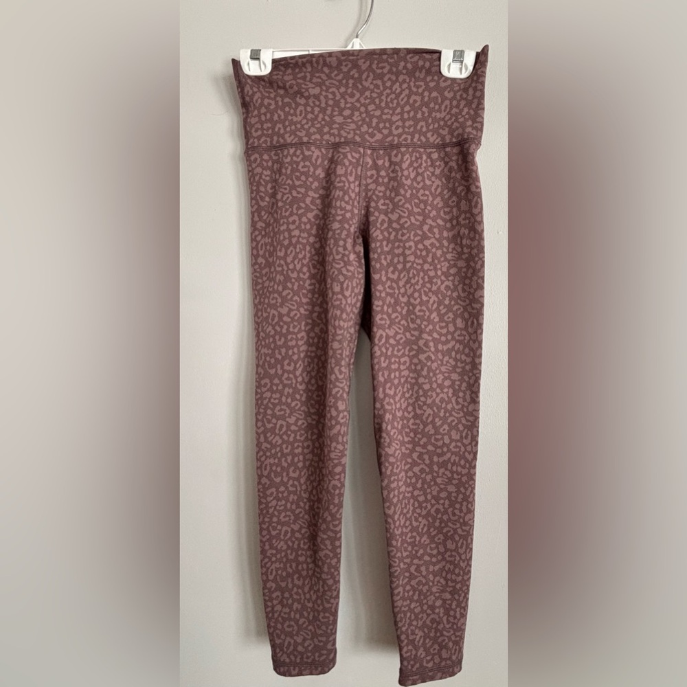 Offline by aerie high-rise, brown, print leggings, size medium